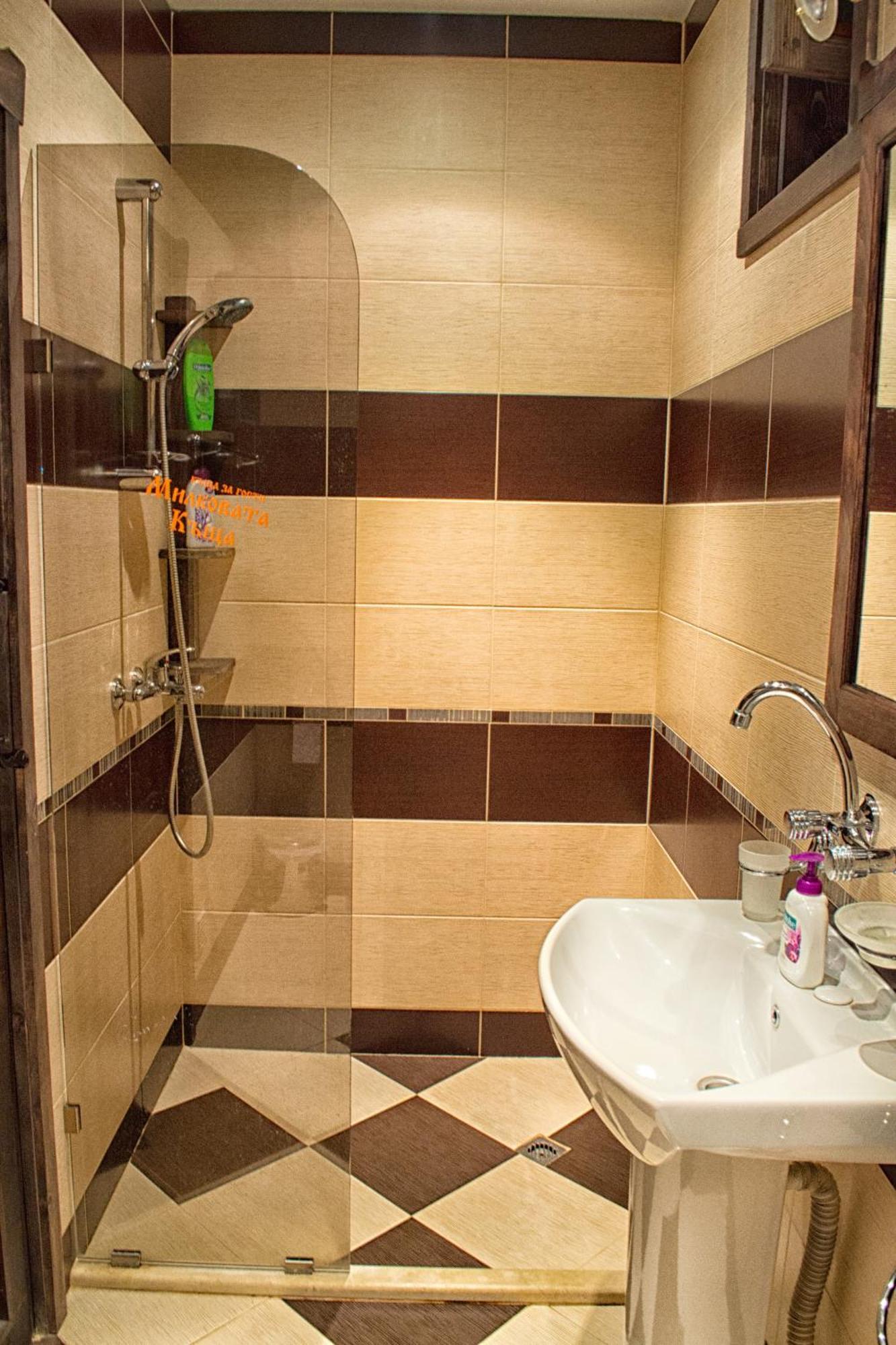 Milkovata Guest House Koshov Phòng bức ảnh